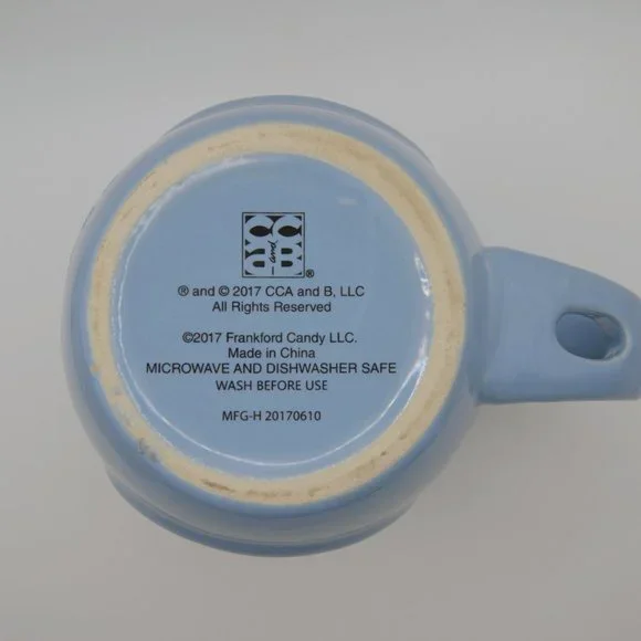 Little Elf Two Sided Light Blue Coffee/Tea/Coffee Mug - Picture 3 of 3